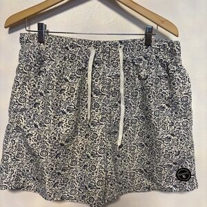 Island Haze Swim Trunks Board Shorts Men's large White and Blue draw string